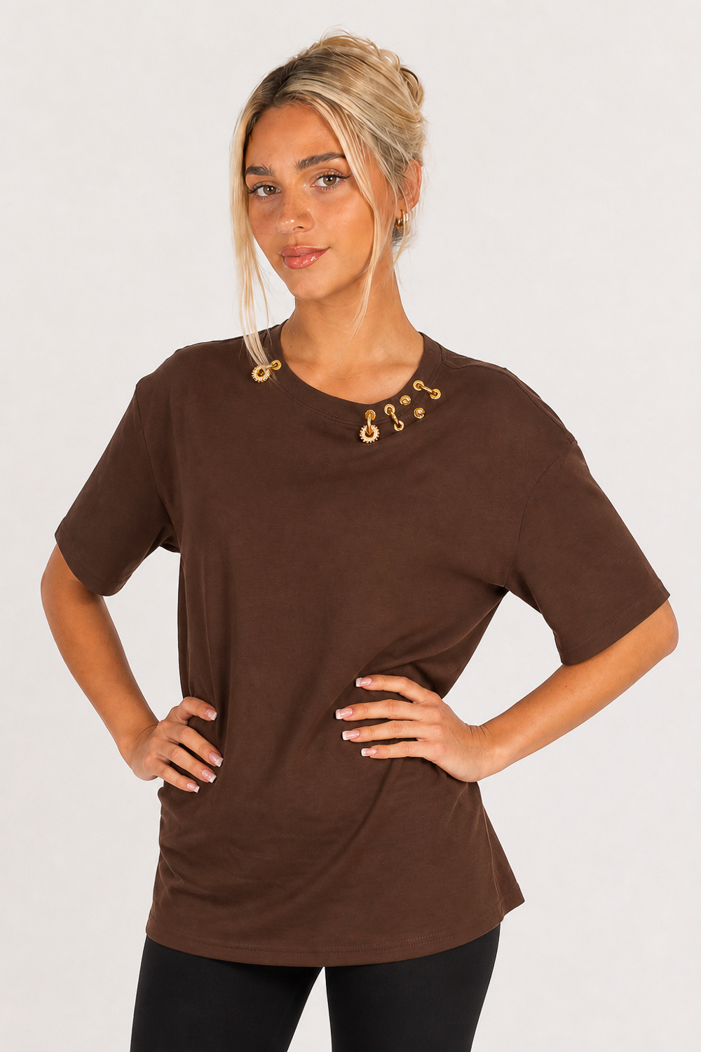 Тениска с халки на бието