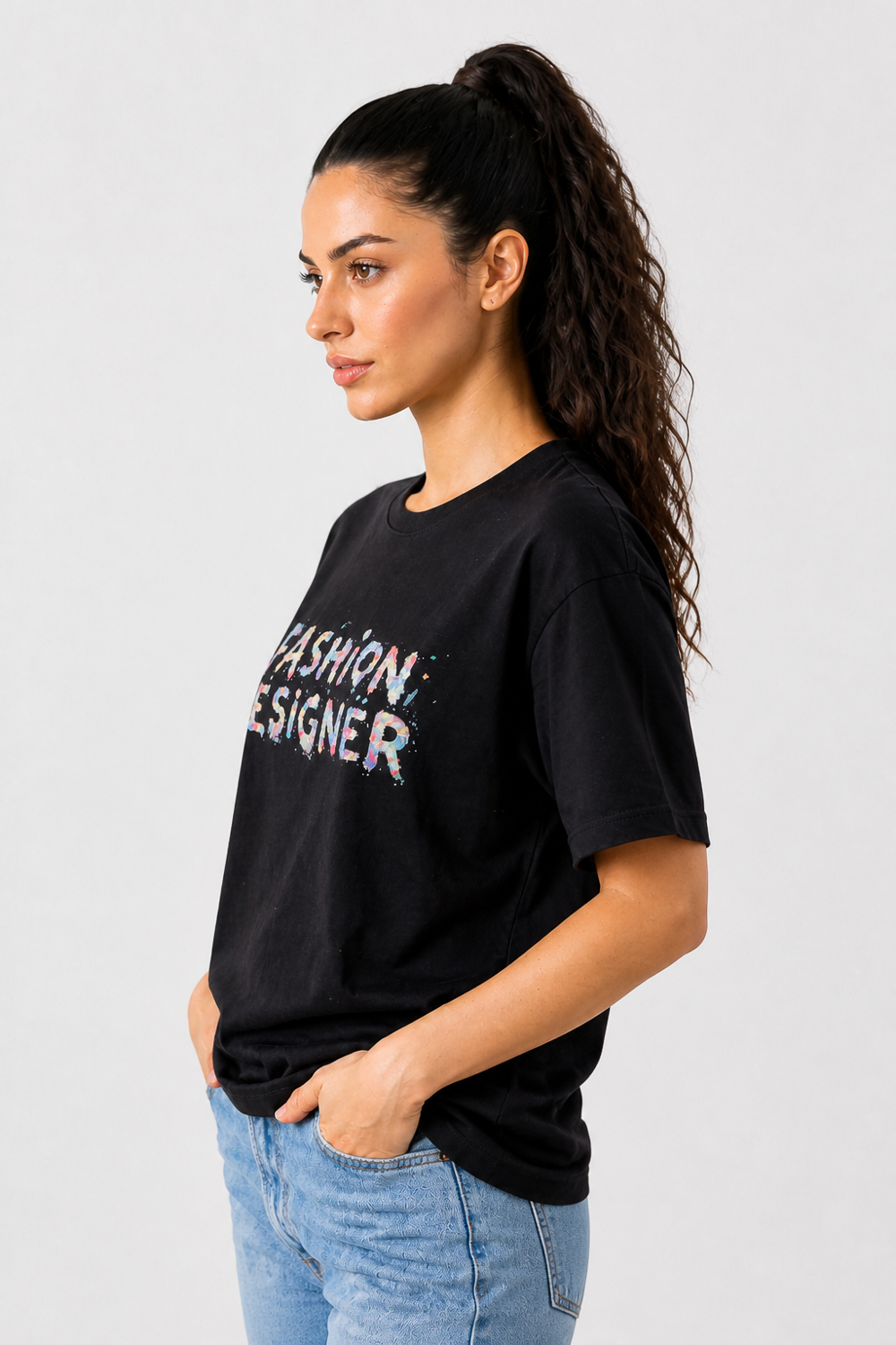 Дамска тениска с надпис fashion designer