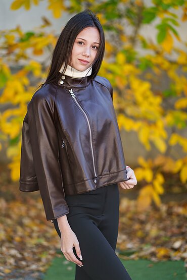 Яке еко кожа пелерина с асиметричен цип