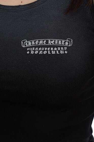 Топ с вълнообразна щампа
